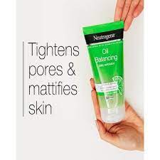 Neutrogena Oil Balancing Facial Exfoliator – Mattify, Purify & Refresh