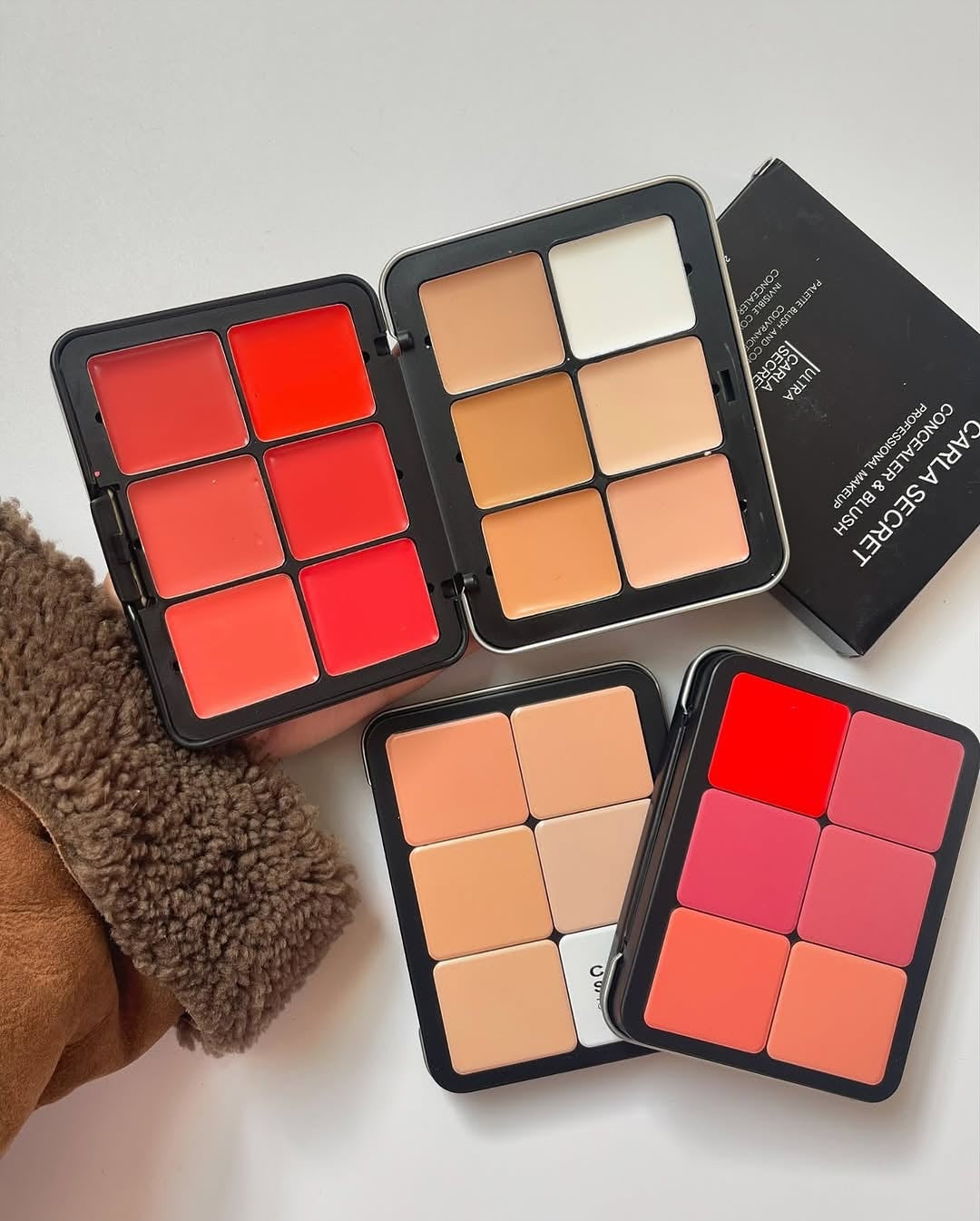 CARLA SECRET - 2in1 Cream Blush And Concealer Palette