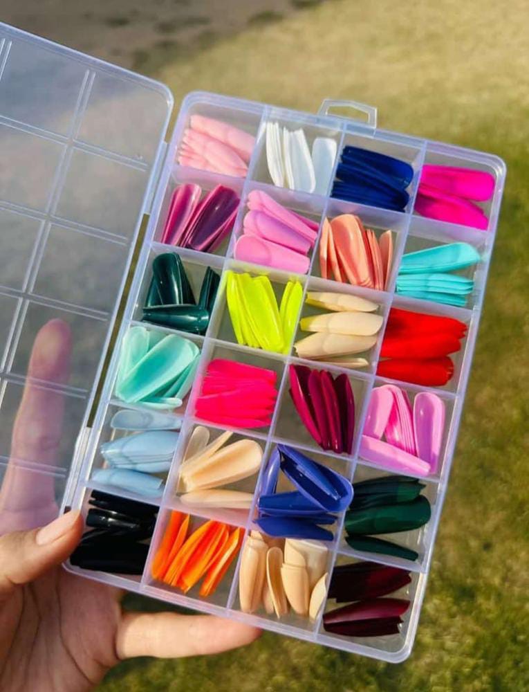288 Pcs Artificial Nails Kit – Stylish Press-On Nails for DIY Manicure